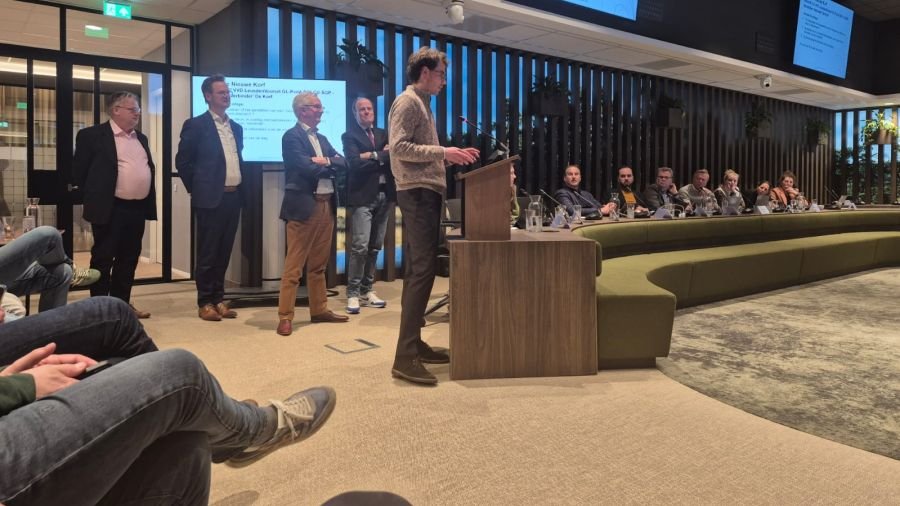 Wijzigingsvoorstel unaniem aangenomen